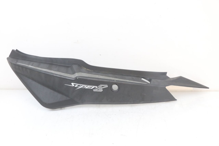 photo de VERKLEIDUNG HINTEN LINKS KYMCO SUPER 8 4T 50 (2018 - 2020) - Detailansicht des Bauteils