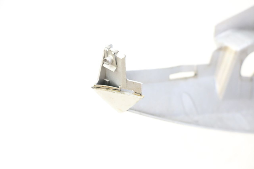 photo de VERKLEIDUNG HINTEN LINKS SUZUKI BURGMAN 125 (2007 - 2014) - Zoom auf Gebrauchszustand