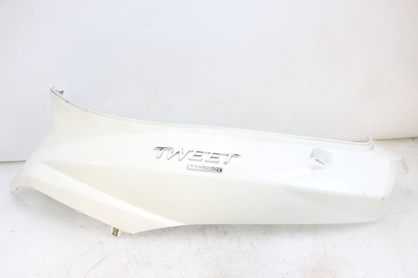 photo de VERKLEIDUNG HINTEN LINKS PEUGEOT TWEET PRO EFI 4T 50 (2021 - 2022) - Hauptansicht