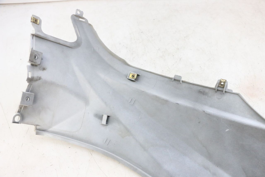 photo de VERKLEIDUNG HINTEN LINKS PEUGEOT TWEET PRO EFI 4T 50 (2021 - 2022) - Gesamtansicht des Produkts