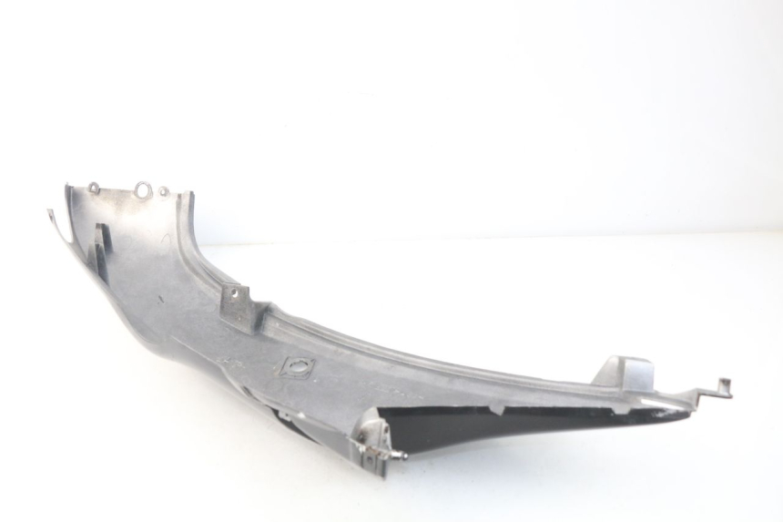 photo de VERKLEIDUNG HINTEN LINKS SUZUKI UC EPICURO 125 (1999 - 2003) - Gesamtansicht des Produkts