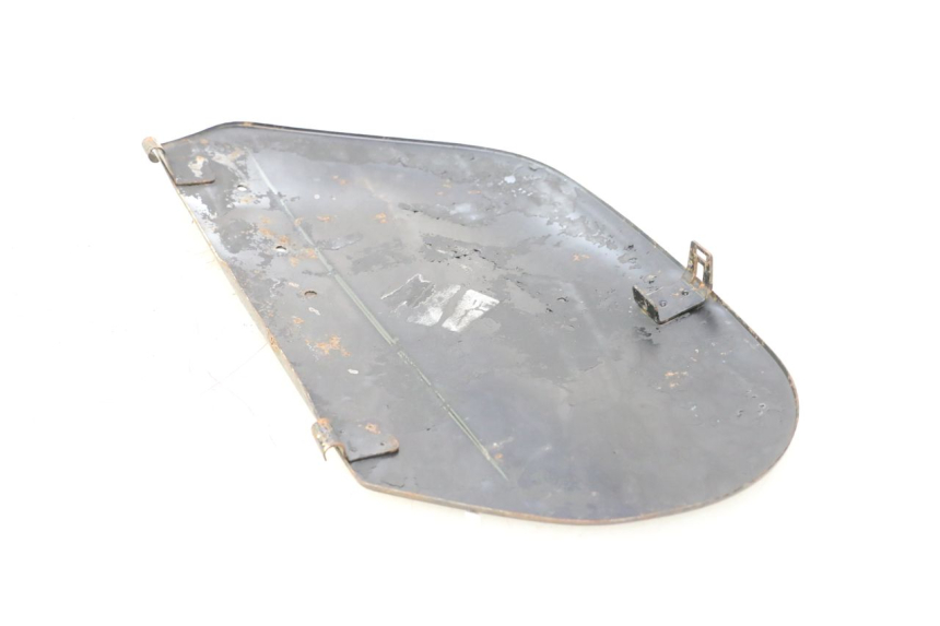 photo de VERKLEIDUNG HINTEN LINKS PIAGGIO VESPA PK FL 2T 50 (1990 - 1996) - Technische Nahaufnahme
