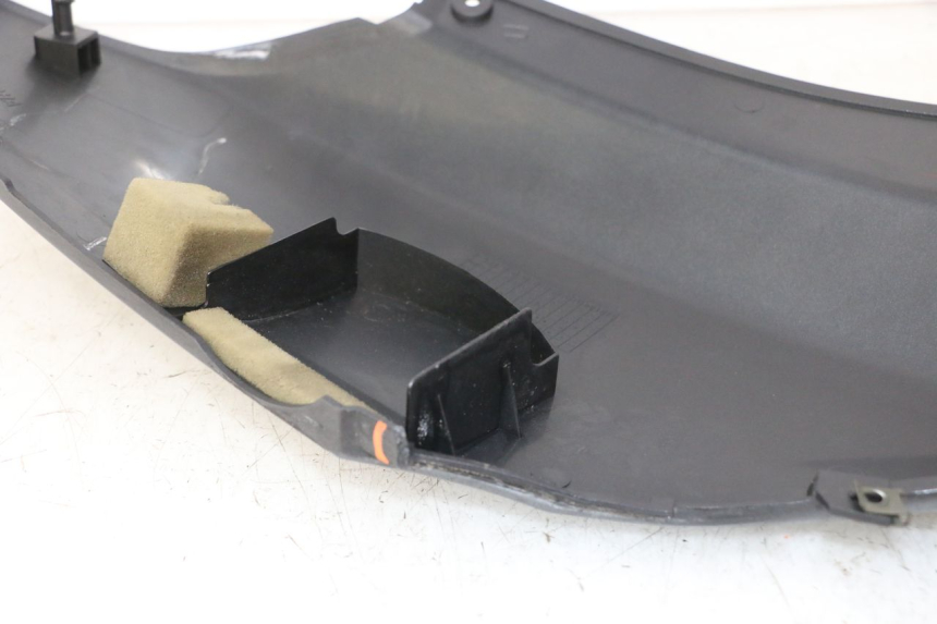 photo de VERKLEIDUNG HINTEN LINKS MBK WAAP 125 (2008 - 2013) - Zoom auf Gebrauchszustand