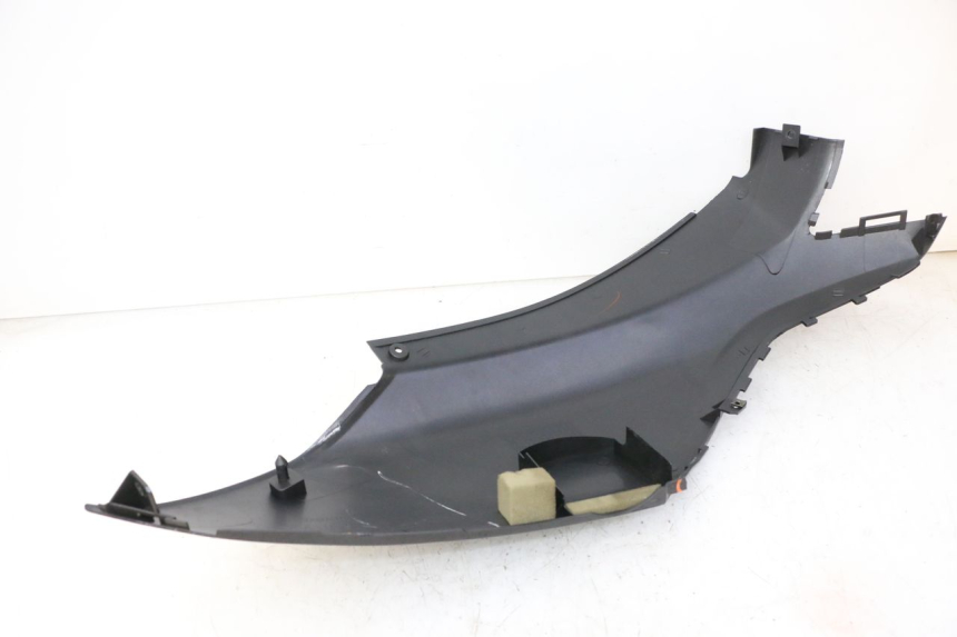 photo de VERKLEIDUNG HINTEN LINKS MBK WAAP 125 (2008 - 2013) - Technische Nahaufnahme