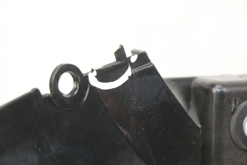 photo de LINKES HINTERES SEITENTEIL SYM WOLF SB 125 (2011 - 2018) - Zoom auf Gebrauchszustand