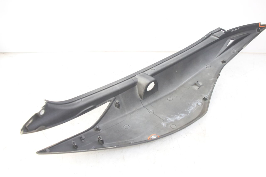 photo de VERKLEIDUNG HINTEN LINKS KYMCO X-CITING XCITING 400 (2014 - 2018) - Alternative Perspektive