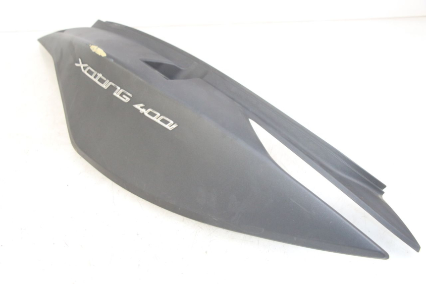 photo de VERKLEIDUNG HINTEN LINKS KYMCO X-CITING XCITING 400 (2014 - 2018) - Details der Befestigungspunkte