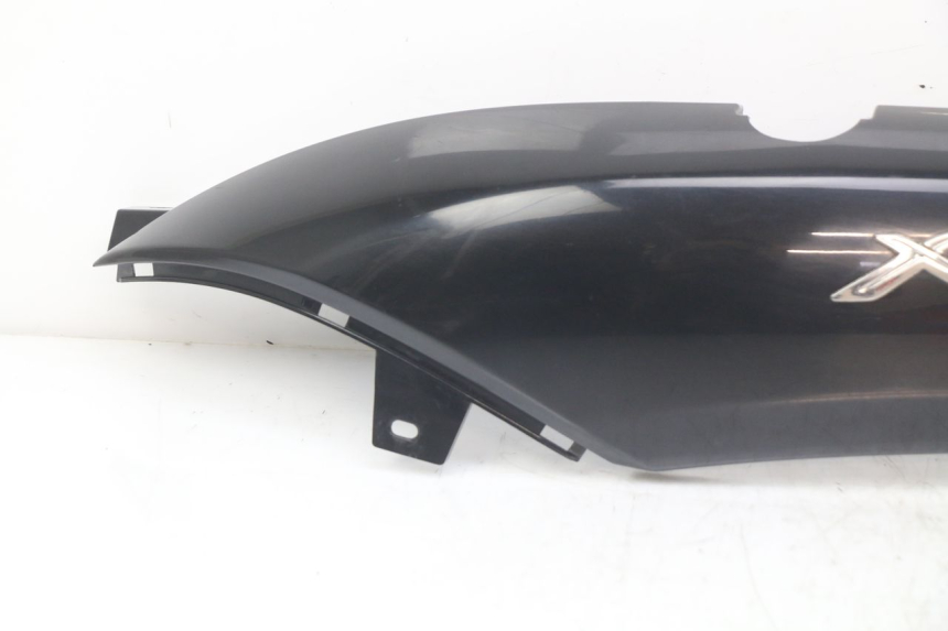 photo de VERKLEIDUNG HINTEN LINKS YAMAHA X-CITY XCITY 125 (2007 - 2013) - Oberflächenzustand und Material