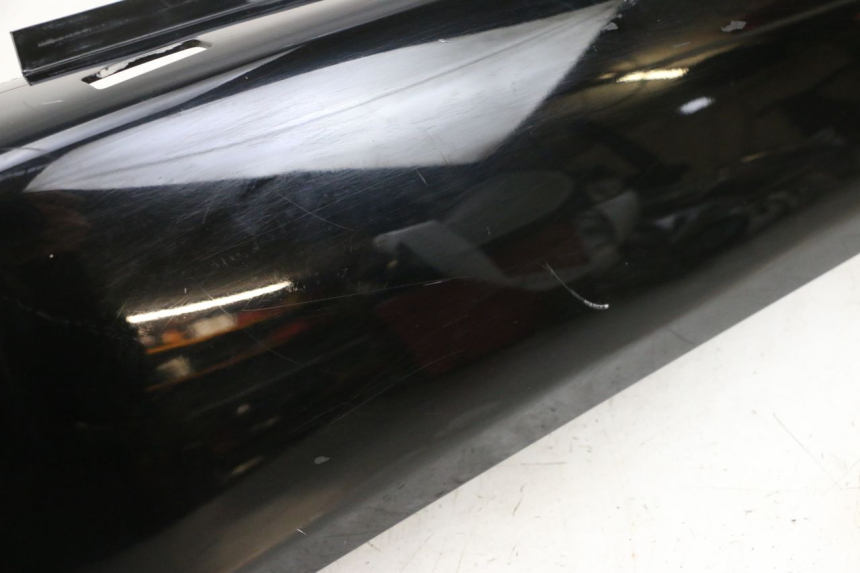 photo de LINKES HINTERES SEITENTEIL YAMAHA XMAX X-MAX 125 (2006 - 2009) - Zoom auf Gebrauchszustand