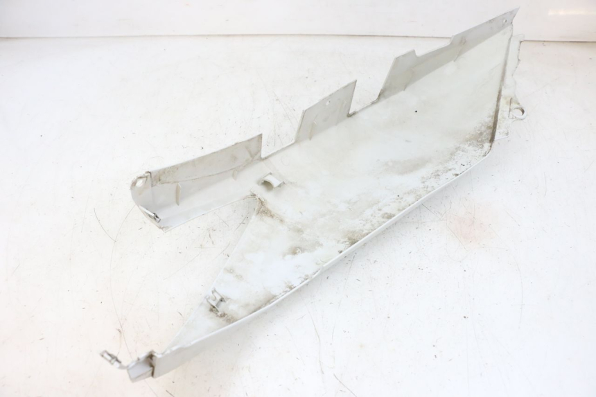 photo de LINKES HINTERES SEITENTEIL YAMAHA X-MAX XMAX 125 (2010 - 2013) - Zoom auf Gebrauchszustand