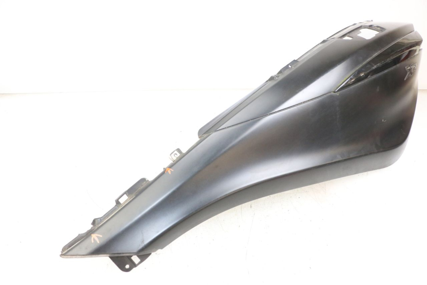 photo de LINKS HINTEN LINKS PIAGGIO X10 125 (2012 - 2017) - Details der Befestigungspunkte