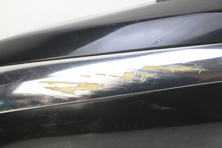 photo de LINKES HINTERES SEITENTEIL PIAGGIO XEVO - X EVO 125 (2007 - 2017) - Weitere Ansicht des Artikels