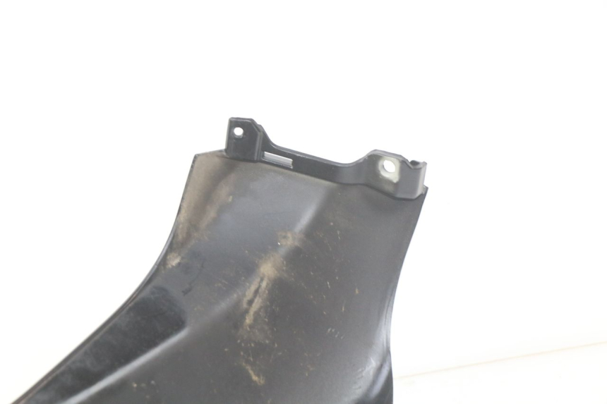 photo de LINKES HINTERES SEITENTEIL PIAGGIO XEVO - X EVO 125 (2007 - 2017) - Zoom auf Gebrauchszustand