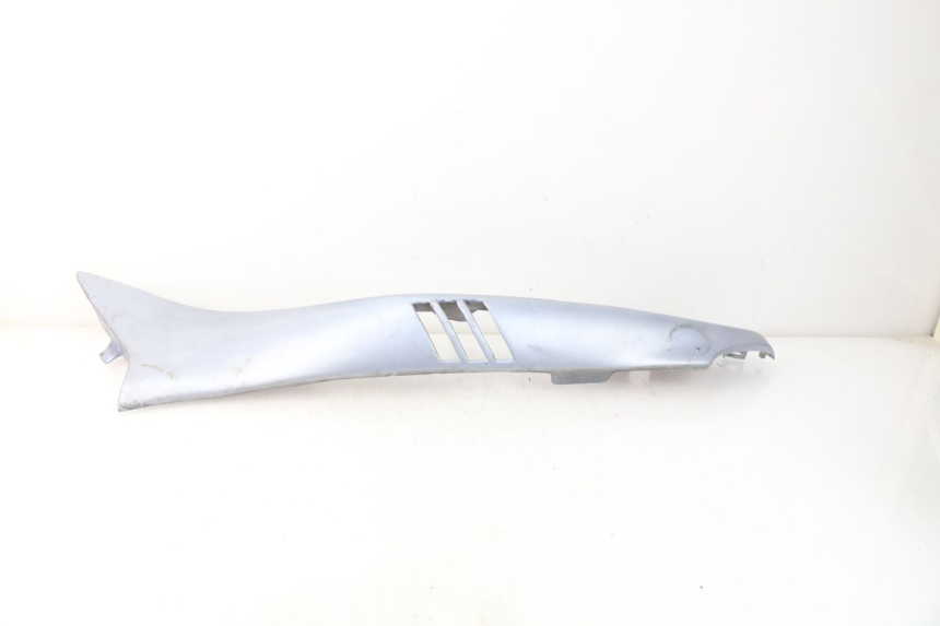 photo de VERKLEIDUNG HINTEN LINKS YAMAHA XJN XJ N DIVERSION 600 (1994 - 1997) - Alternative Perspektive