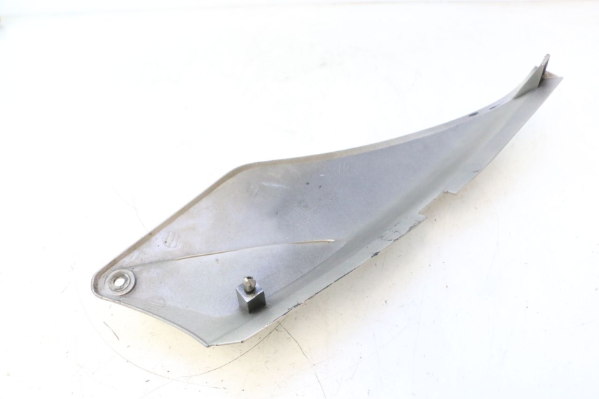 photo de VERKLEIDUNG HINTEN LINKS HONDA XLV VARADERO 125 (2007 - 2012) - Detailansicht des Bauteils