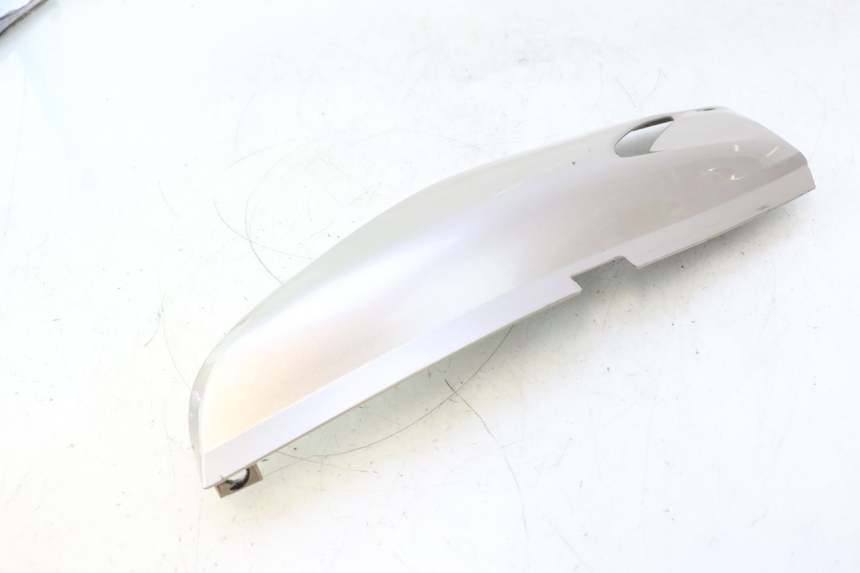 photo de VERKLEIDUNG HINTEN LINKS HONDA XLV VARADERO 125 (2007 - 2012) - Technische Nahaufnahme