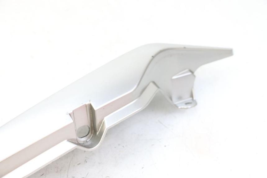 photo de VERKLEIDUNG HINTEN LINKS YAMAHA XJ6 600 (2008 - 2016) - Geprüftes Gebrauchtteil