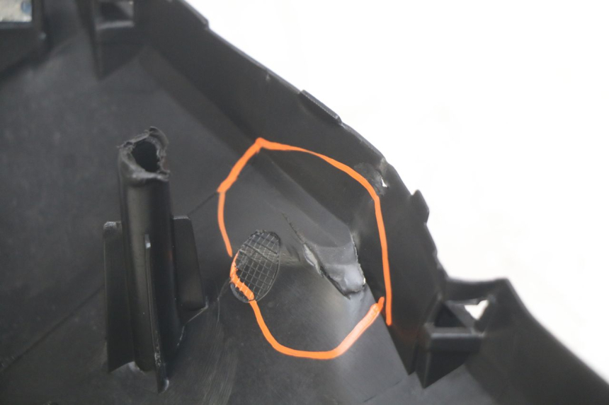 photo de RECHTER VORDERER SEITENWAND KYMCO AGILITY 16+ 4T 50 (2018 - 2023) - Alternative Perspektive