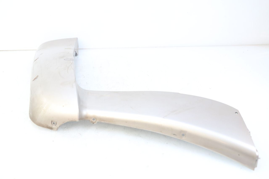 photo de RECHTES VORDERES SEITENTEIL ECCITY ARTELEC 670 1 (2013 - 2017) - Charakteristische Merkmale