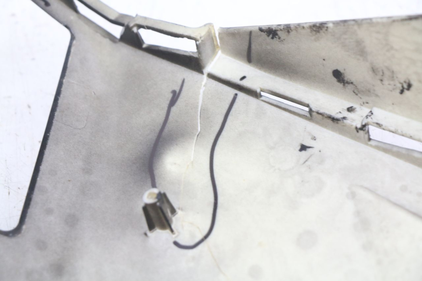 photo de RECHTER VORDERER SEITENWAND ORCAL CAVARO 4T 50 (2019 - 2023) - Hochauflösende Nahaufnahme