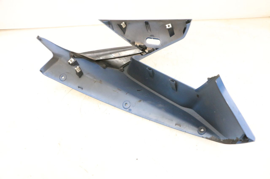 photo de FRONTVERKLEIDUNG RECHTS YAMAHA FJR ABS 1300 (2006 - 2012) - Technische Nahaufnahme