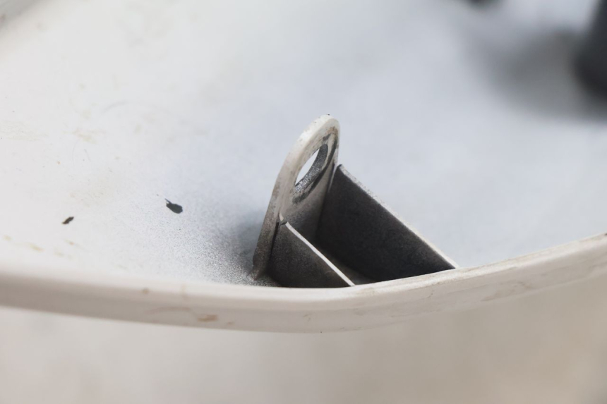 photo de FRONTVERKLEIDUNG RECHTS YAMAHA FZ8 800 (2010 - 2016) - Charakteristische Merkmale