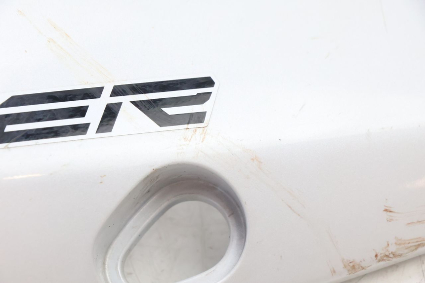 photo de FRONTVERKLEIDUNG RECHTS YAMAHA FZ8 800 (2010 - 2016) - Technische Nahaufnahme
