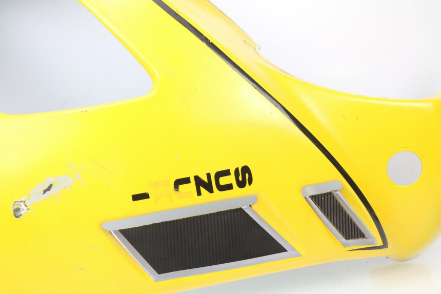 photo de FRONTVERKLEIDUNG RECHTS SUZUKI GSXF GSX F 600 (1988 - 1997) - Zoom auf Gebrauchszustand