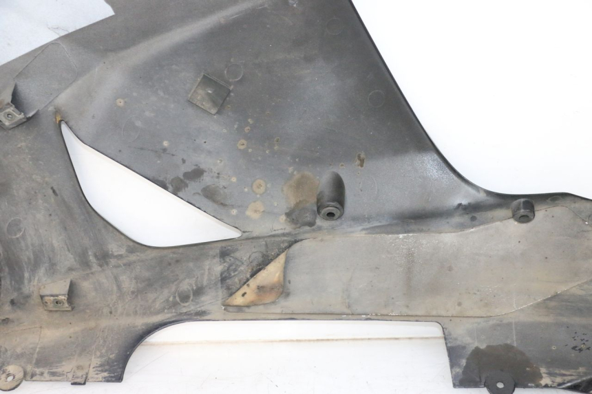 photo de FRONTVERKLEIDUNG RECHTS SUZUKI GSXR GSX-R 1000 (2003 - 2004) - Zoom auf Komponenten