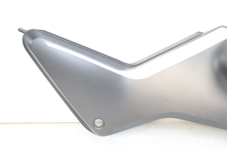 photo de FRONTVERKLEIDUNG RECHTS HUSQVARNA SVARTPILEN 401 (2018 - 2023) - Geprüftes Gebrauchtteil