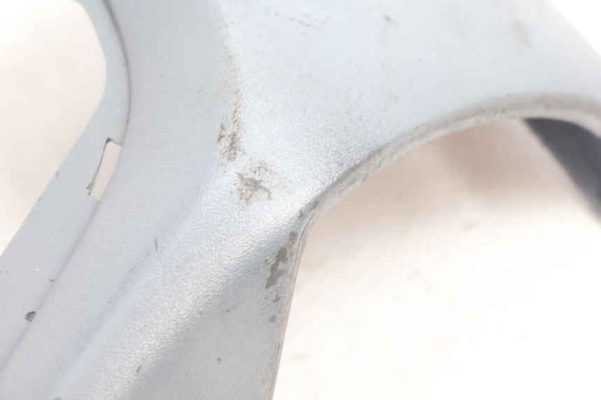 photo de SEITENVERKLEIDUNG VORNE RECHTS UNTEN GILERA RUNNER SP 50 (2002 - 2004) - Oberflächenzustand und Material