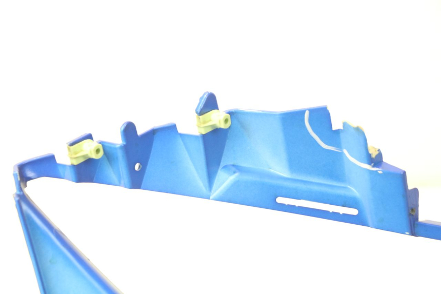 photo de FRONTVERKLEIDUNG RECHTS PEUGEOT JET FORCE CARBU 50 (2003 - 2016) - Alternative Perspektive