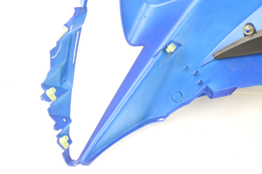 photo de FRONTVERKLEIDUNG RECHTS PEUGEOT JET FORCE CARBU 50 (2003 - 2016) - Technische Nahaufnahme