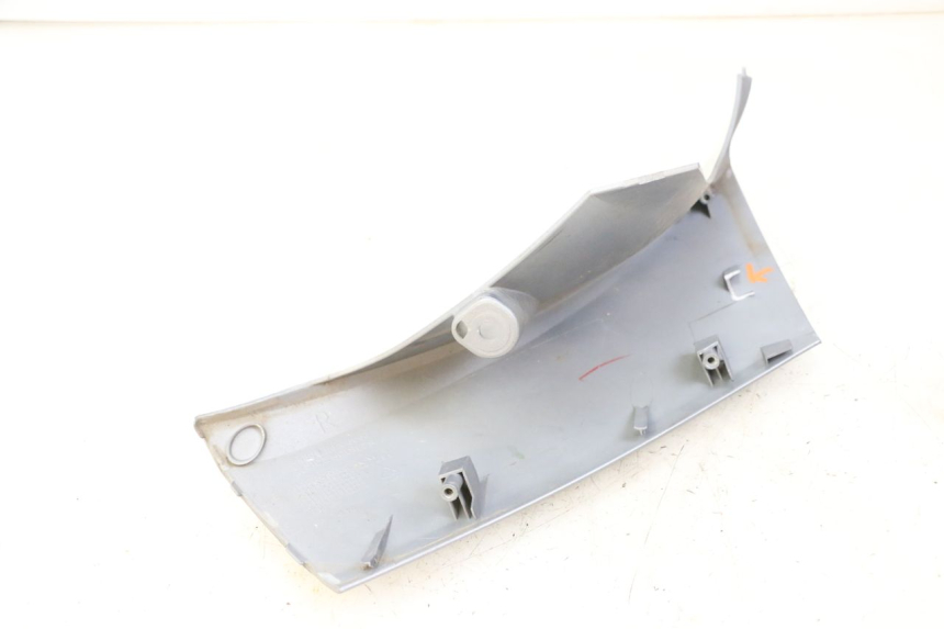 photo de FRONTVERKLEIDUNG RECHTS SYM JOYMAX 125 (2010 - 2017) - Technische Nahaufnahme