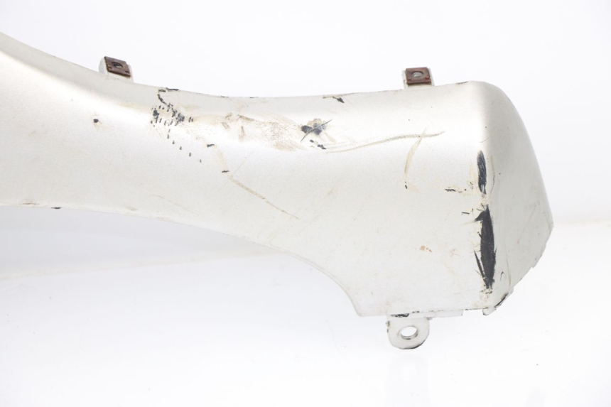 photo de FRONTVERKLEIDUNG RECHTS KYMCO COBRA 100 (1998 - 2003) - Details der Befestigungspunkte