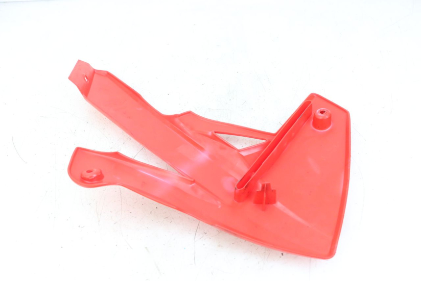 photo de FRONTVERKLEIDUNG RECHTS RIEJU MRT 50 (2018 - 2021) - Zoom auf Gebrauchszustand