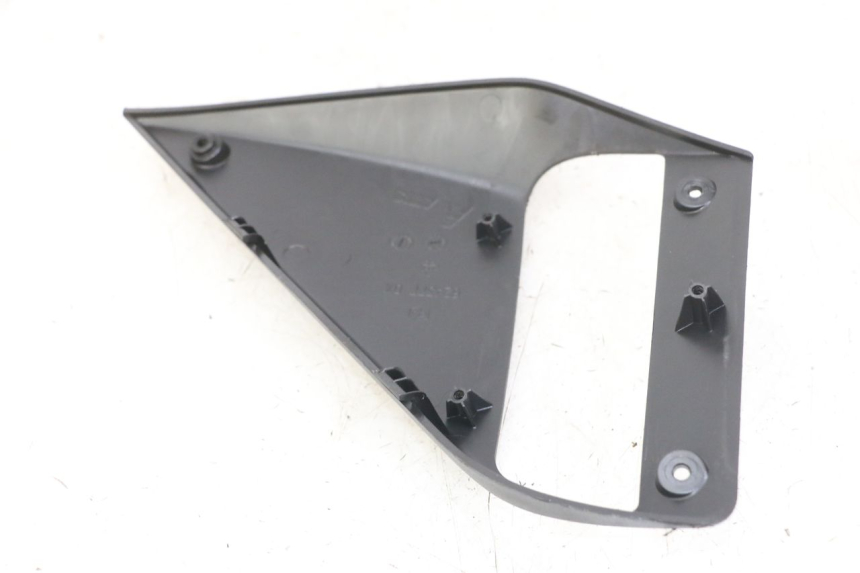 photo de FRONTVERKLEIDUNG RECHTS GILERA NEXUS 125 (2009 - 2013) - Technische Nahaufnahme