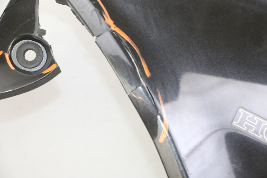 photo de FRONTVERKLEIDUNG RECHTS HONDA NTV DEAUVILLE ABS 700 (2007 - 2016) - Detailansicht des Bauteils