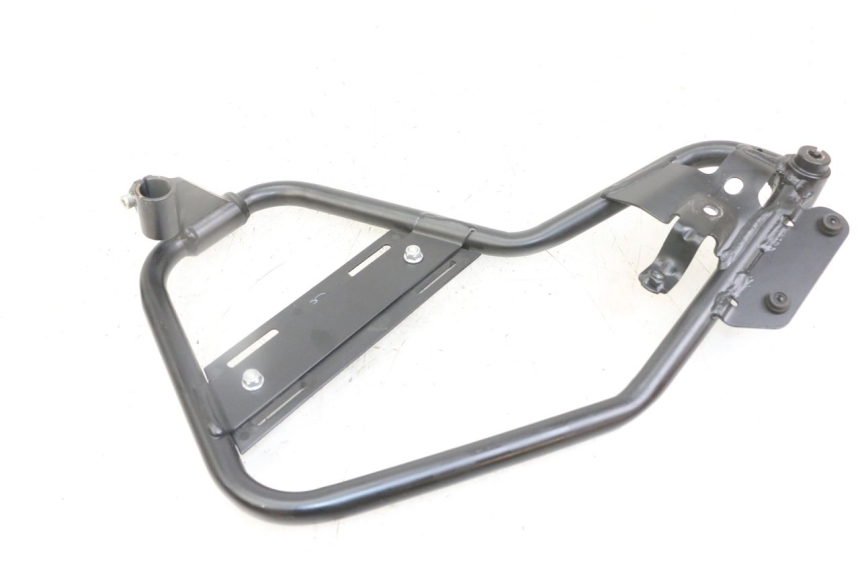 photo de FRONTVERKLEIDUNG RECHTS ROYAL ENFIELD HYMALAYAN 410 (2016 - 2023) - Detailansicht des Bauteils