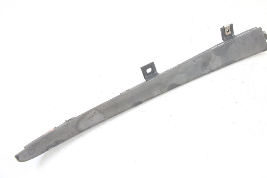 photo de FRONTVERKLEIDUNG RECHTS PIAGGIO SUPER LX 125 (2000 - 2003) - Gesamtansicht des Produkts