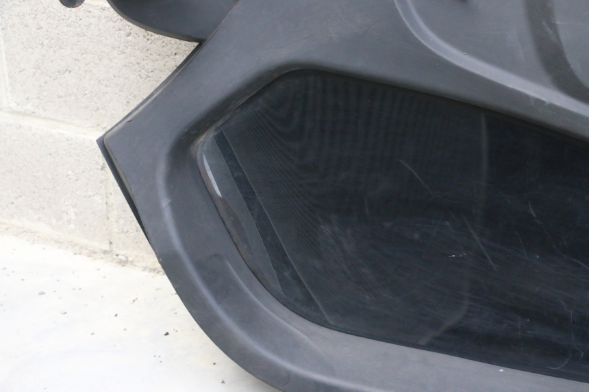 photo de FRONTVERKLEIDUNG RECHTS RENAULT TWIZY 45 (2012 - 2019) - Hochauflösende Nahaufnahme