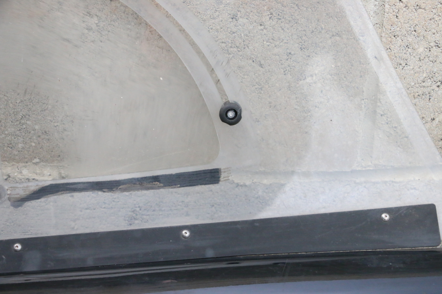 photo de FRONTVERKLEIDUNG RECHTS RENAULT TWIZY 45 (2012 - 2019) - Technische Nahaufnahme