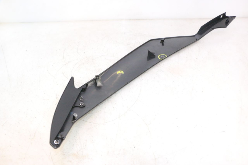 photo de FRONTVERKLEIDUNG RECHTS YAMAHA YZF R6 600 (2008 - 2009) - Weitere Ansicht des Artikels
