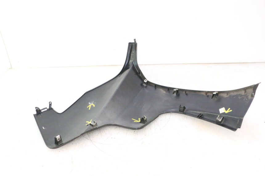 photo de FRONTVERKLEIDUNG LINKS APRILIA ATLANTIC S 125 (2010 - 2013) - Charakteristische Merkmale