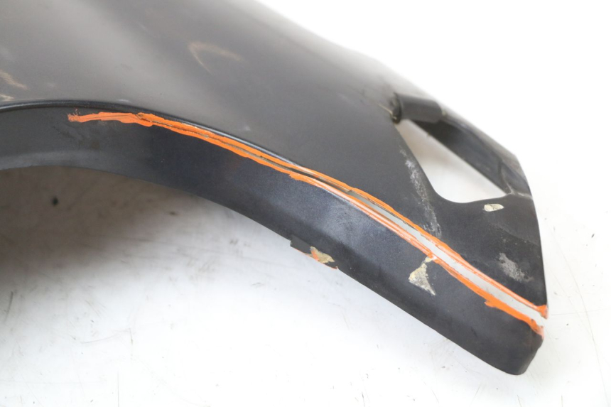 photo de LINKS VORDERES SEITENTEIL BMW C1 125 (2000 - 2003) - Details der Befestigungspunkte