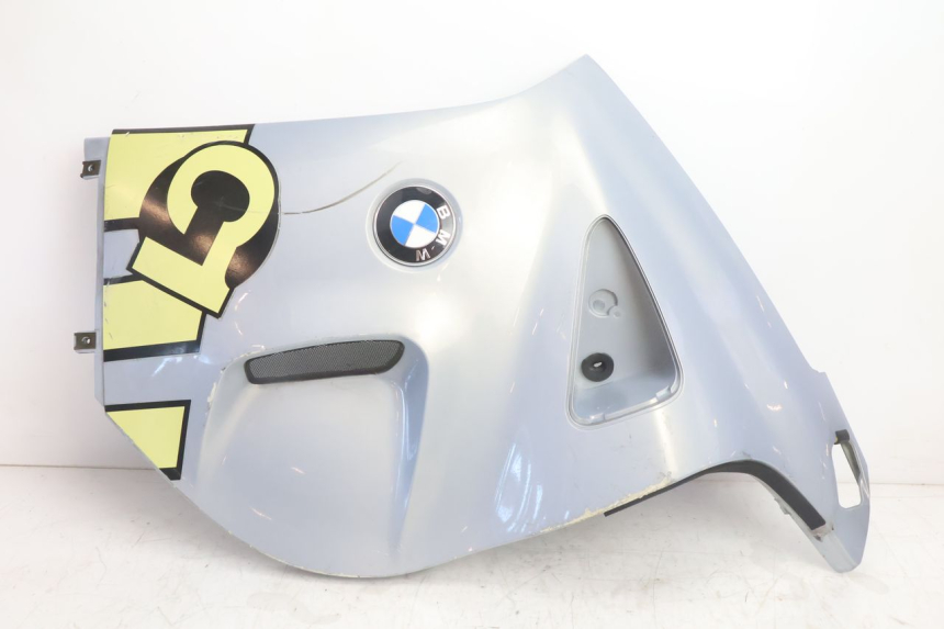 photo de LINKS VORDERES SEITENTEIL BMW C1 125 (2000 - 2003) - Details der Befestigungspunkte