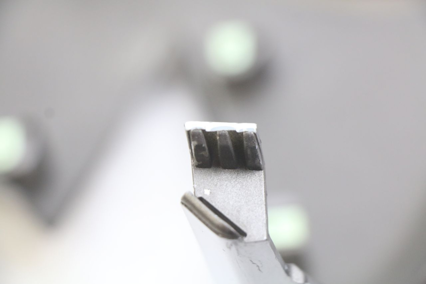 photo de LINKS VORDERES SEITENTEIL LINKS PEUGEOT CITYSTAR 125 (2011 - 2017) - Zoom auf Gebrauchszustand