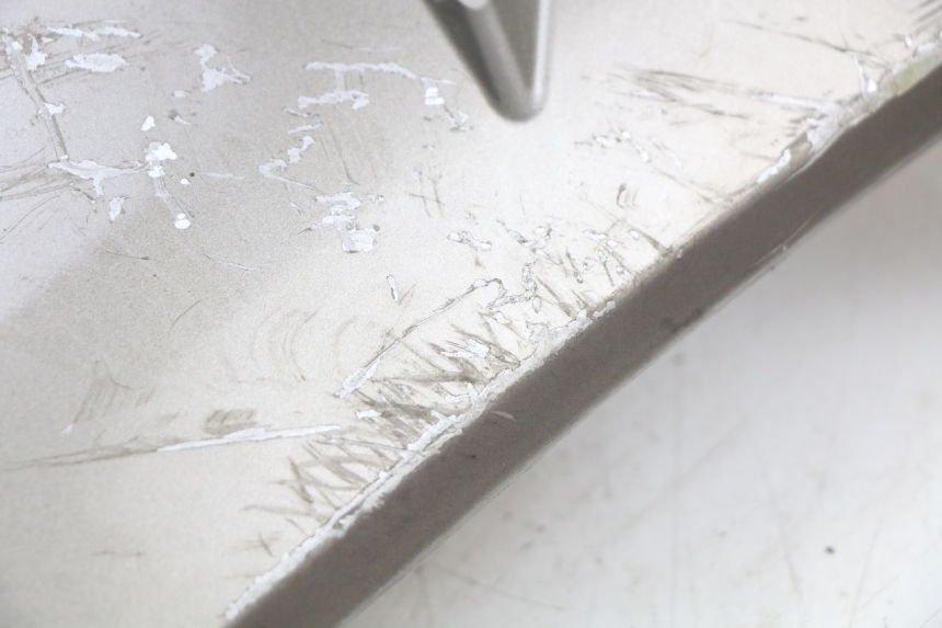 photo de LINKS VORDERES SEITENTEIL LINKS PEUGEOT CITYSTAR 125 (2011 - 2017) - Oberflächenzustand und Material