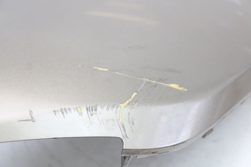 photo de FRONTVERKLEIDUNG LINKS PEUGEOT CITYSTAR 50 (2013 - 2017) - Zoom auf Gebrauchszustand