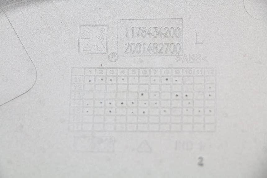 photo de FRONTVERKLEIDUNG LINKS PEUGEOT CITYSTAR 50 (2013 - 2017) - Kennzeichnungen und Originalreferenzen